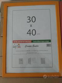 due cornici colorate emilie 30x40