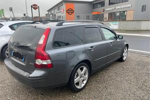 Volvo v50 2.0 D Momentum