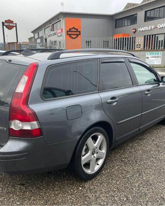 Volvo v50 2.0 D Momentum