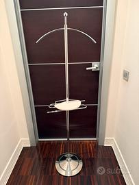 Porta asciugamani e accappatoio