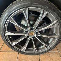 Cerchi e gomme per porsche Cayenne  serie 2018