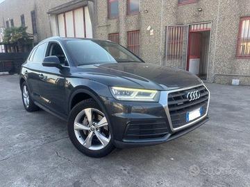 AUDI Q5 2.0 TDI 190 CV quattro S tronic Business