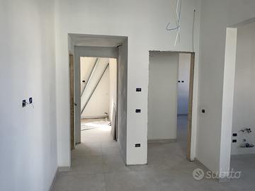 FIRENZE CURE Trilocale con cantina