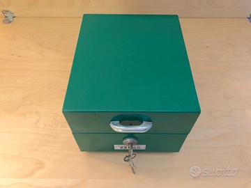 Contenitore in metallo