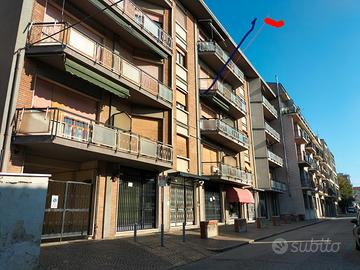 Bilocale in centro Valenza (AL)