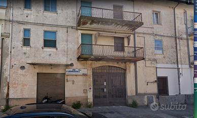Locale artigianale/commerciale - forlì c