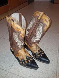 Stivali in pelle con tacco