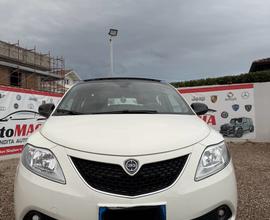 Lancia Ypsilon 1.2 69 CV 5 porte GPL Ecochic Plati