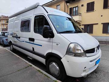 Camper furgonato Adria Twin M 599cm 4 posti