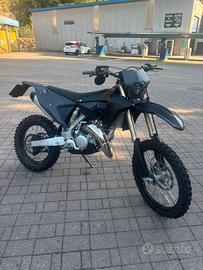 Fantic xe 125 black edition 2024