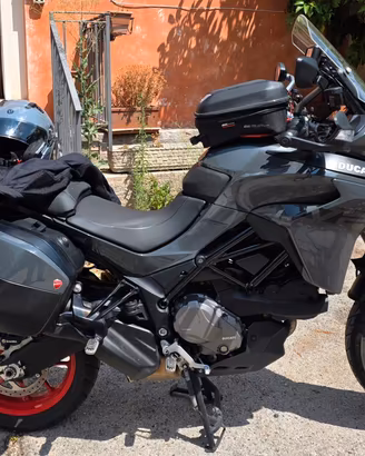 Ducati multistrada V2S (2022) 16.000 km Full optio