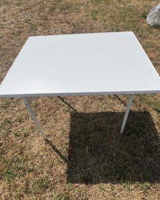 Tavolino pieghevole  75 x 60