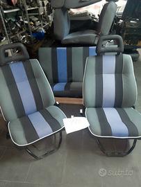 TAPPEZZIERE Y 10 LX YPSILON MODELLO ELEFANTINO BLU