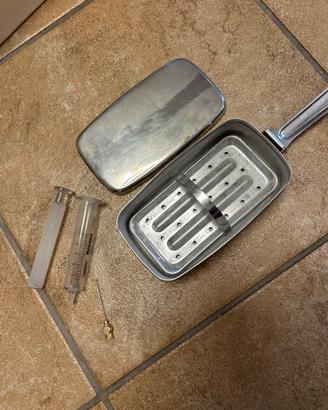 Contenitore e sterilizzatore siringhe vintage