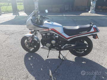 Honda cbx 750f