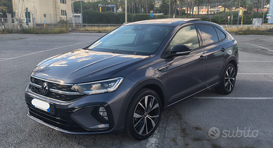 Volkswagen Taigo 1.0 TS r-Line - come nuova