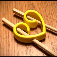 Supporto per bacchette sushi a cuore