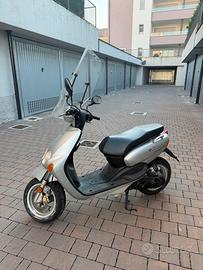 Scooter yamaha neos 50