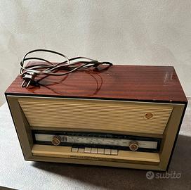Radio phonola