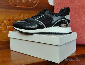 Sneakers donna Tg. 40