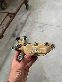 Pinza brembo
