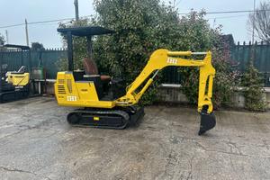 E224 - Escavatore 15 q IHI