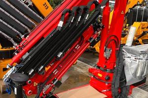 GRU MAXILIFT 380-4S+JIB2S per patente b