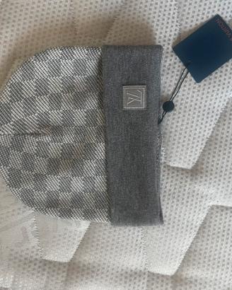 Berretto Louis Vuitton Petit Damier Grigio