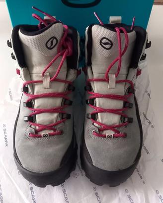 SCARPONI "SCARPA" Mustang TRK GTX  39 come nuovi