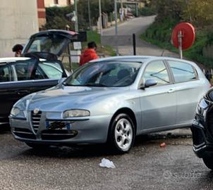 Alfa romeo 147