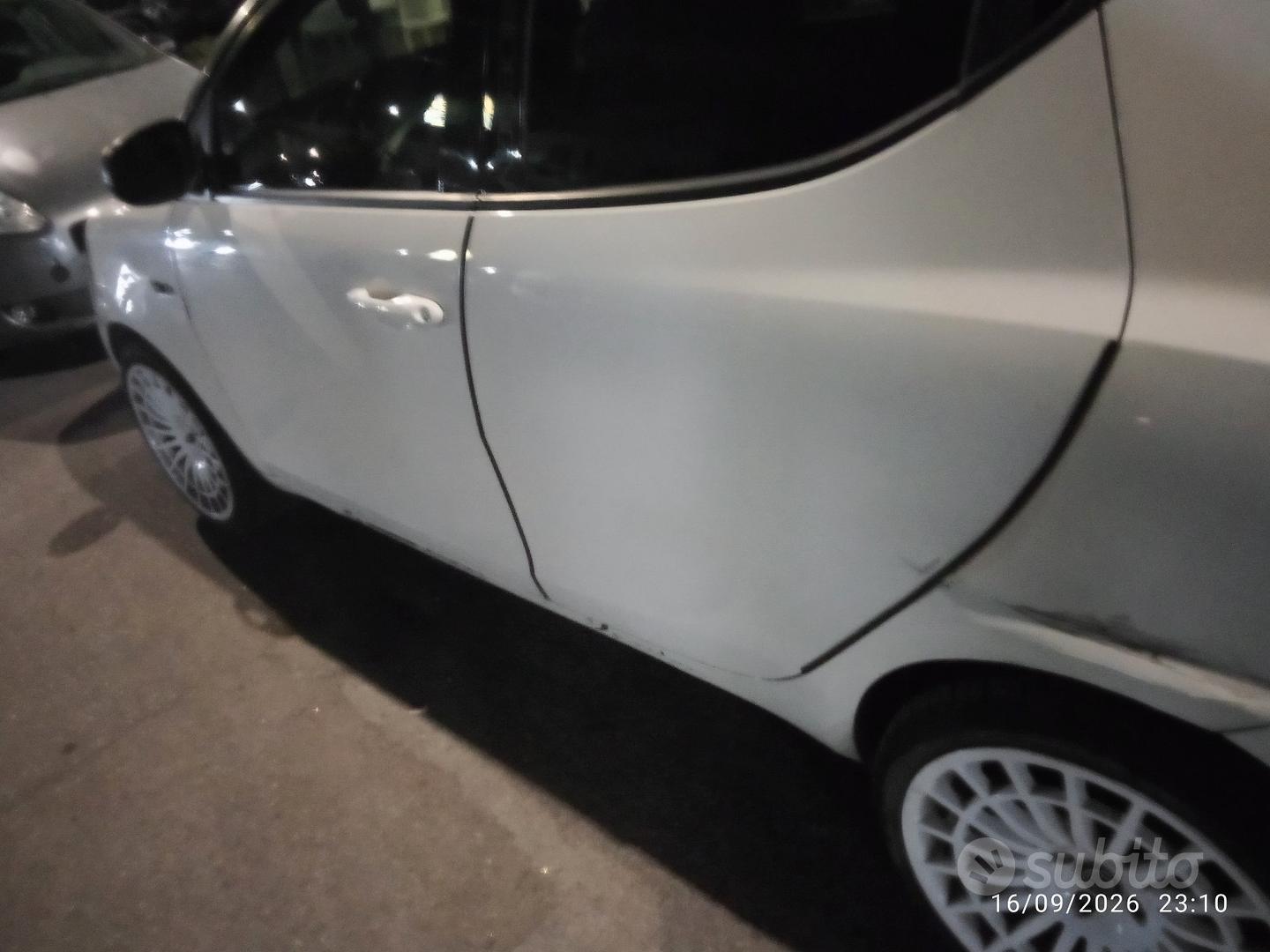 Lancia Ypsilon 2013 photo 4