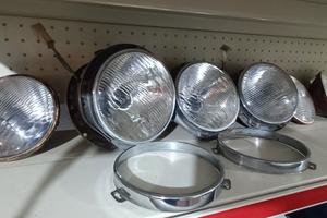 Fari fiat 124-128-131