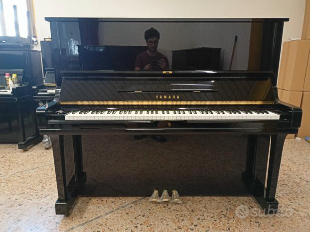 Pianoforte Yamaha U3 A con trasporto e panca incl, usato usato  Brescia