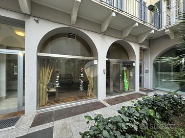 NEGOZIO A BRESCIA