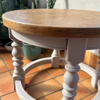 Tavolino rotondo in legno