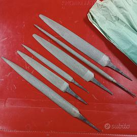 BELLA COLLEZIONE VECCHIE RASPE FATTE A MANO LIME