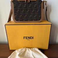 Fendi Borsa a Spalla Touch Small donna