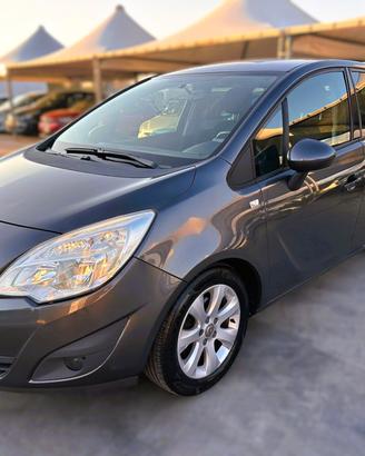 Opel Meriva 1.3 CDTI 95CV ecoFLEX Cosmo