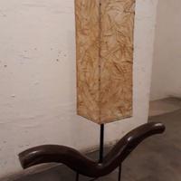 Lampada etnica in legno