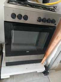 gas forno con carrello a ruote