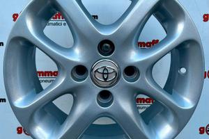 4 cerchi lega toyota yaris r15 lt3634