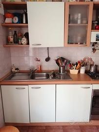 Cucina buonissimo stato