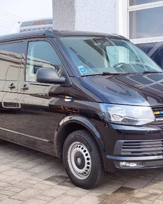 VOLKSWAGEN CALIFORNIA BEACH