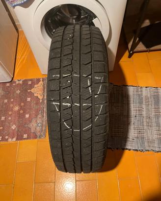 n.4 pneumatici invernali per auto