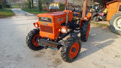 Trattore Fiat 250DT