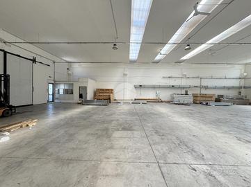 CAPANNONE A TORBOLE CASAGLIA