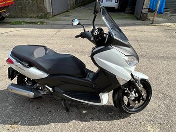 Yamaha X-Max 250 - 2012