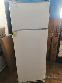 Frigo incasso 240 litri