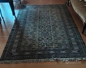 Tappeto persiano orientale annodato a mano 