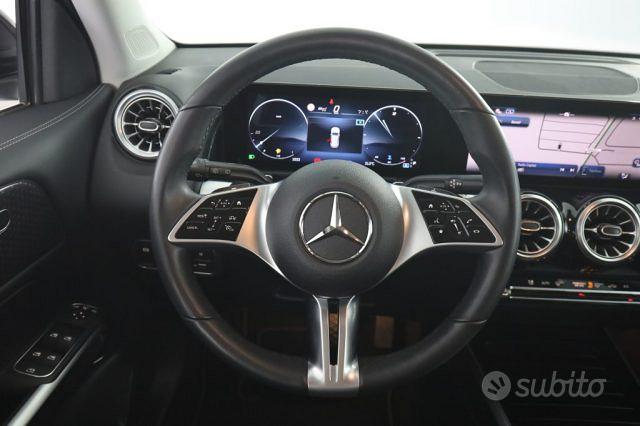 Mercedes-Benz Glb 2025 photo 5